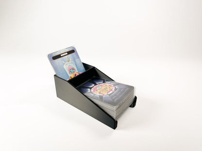 ReDesign EDITION - Kartenhalter | Niedrige Ausführung | Kartengröße 68x92mm - ReDesign